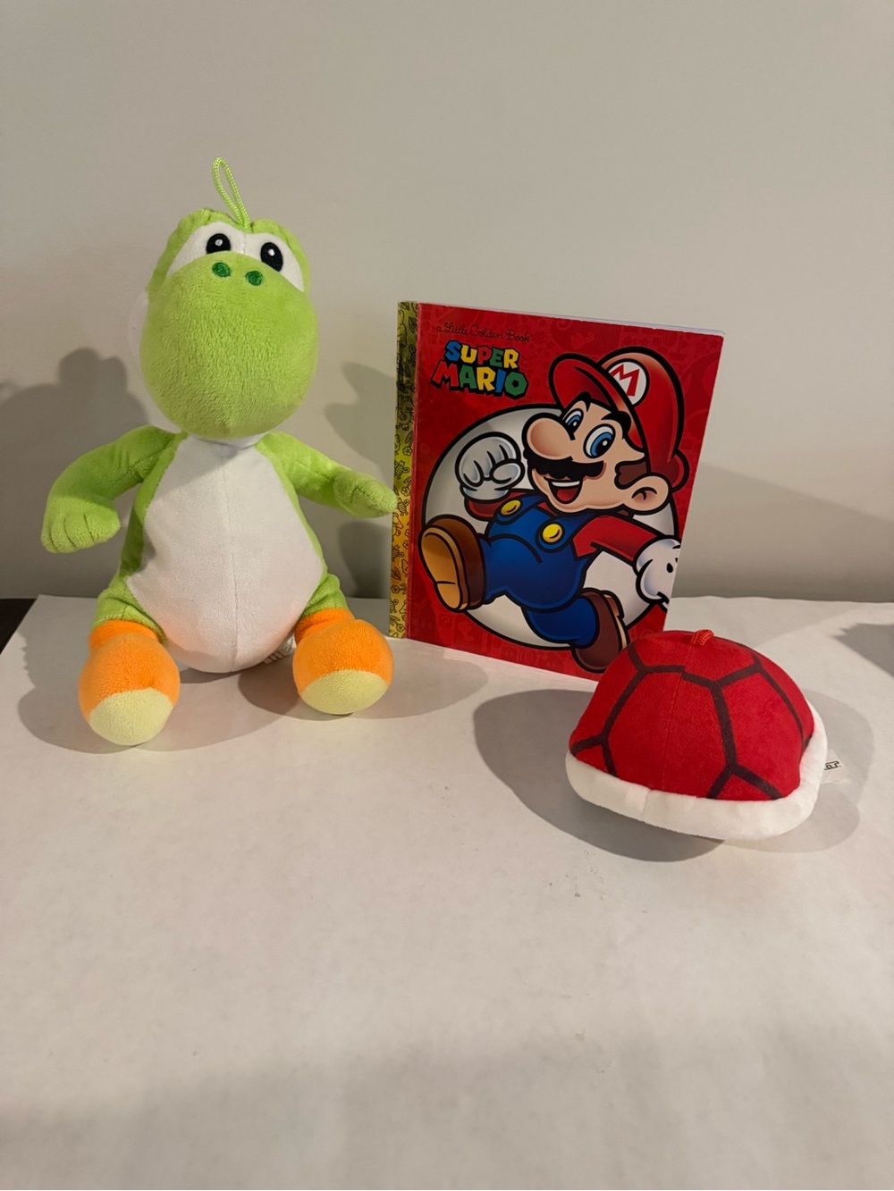 Nintendo Super Mario Bros Lot Yoshi Plush Red Shell Little Golden Book Bundle